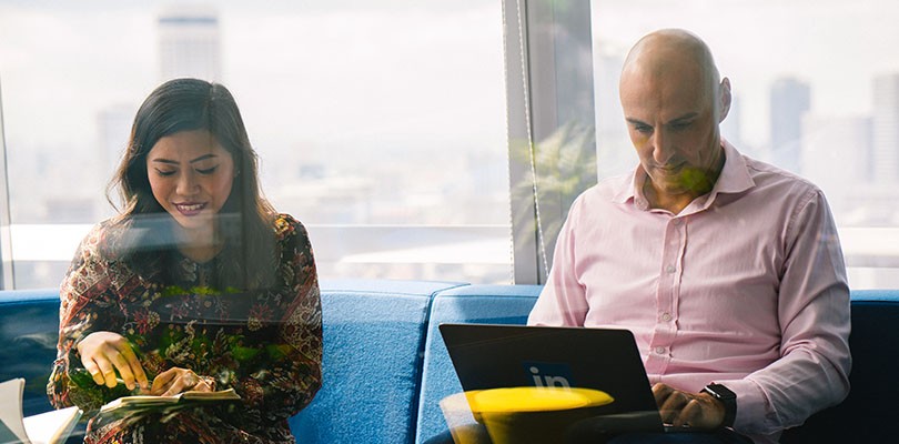What is LinkedIn Live & Where Does It Fit In My Content Strategy?