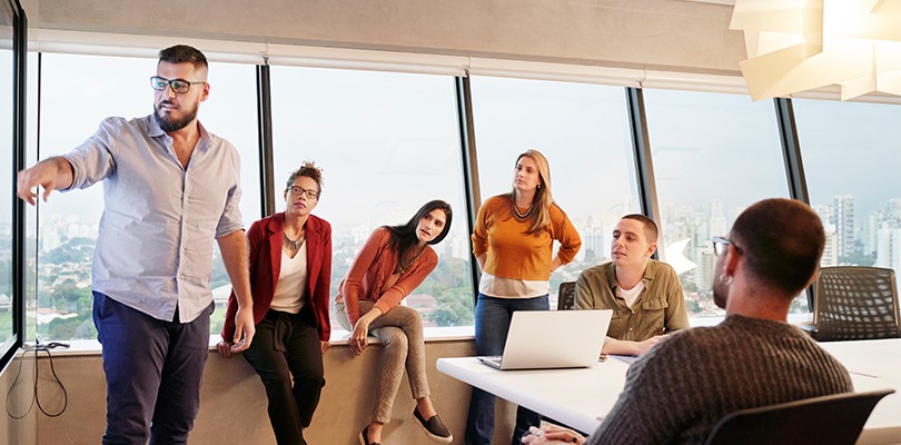 4 Ways to Create the Ultimate Sales Kickoff