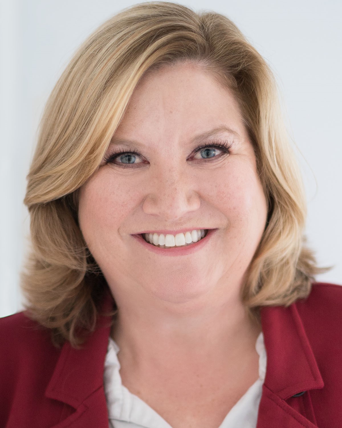 Julie Thomas