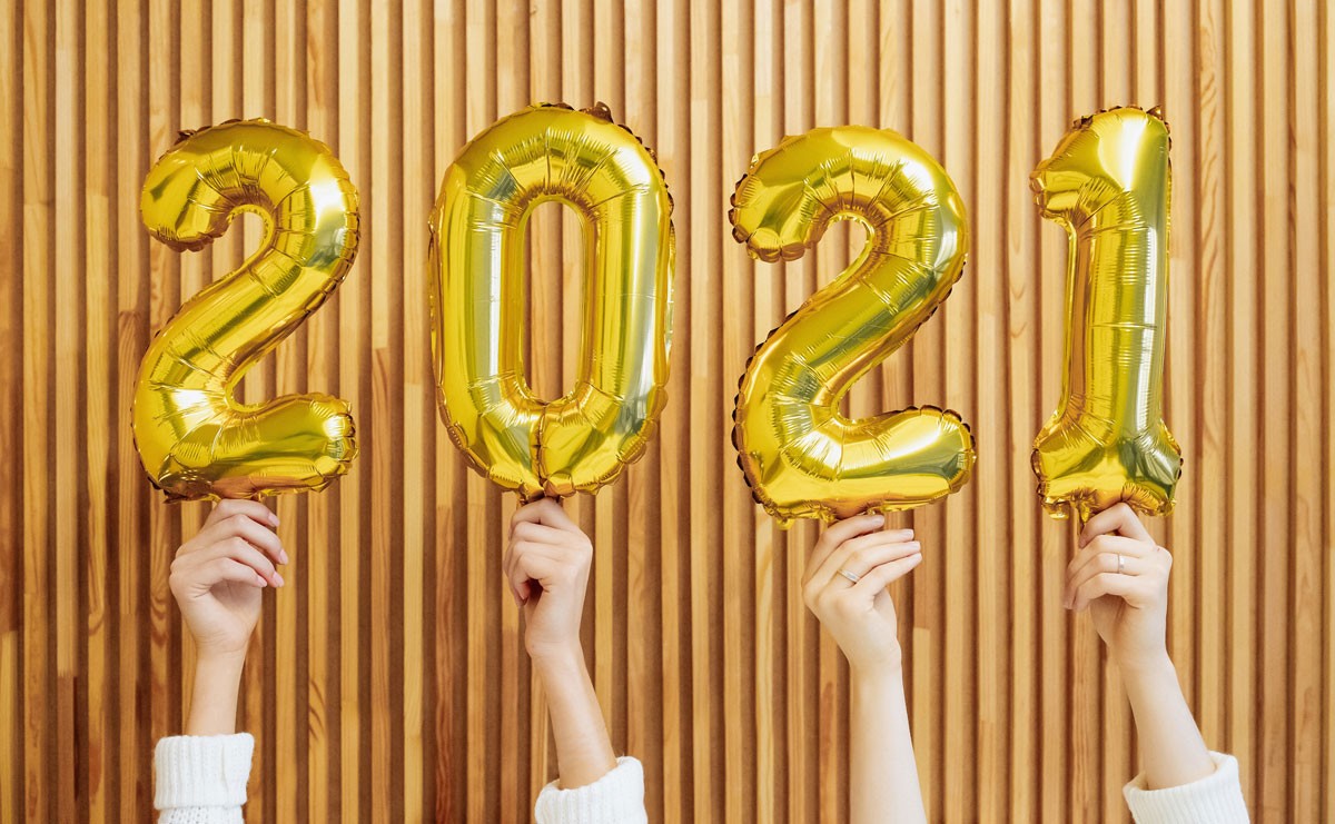 Photo of 2021 spelled out in balloons