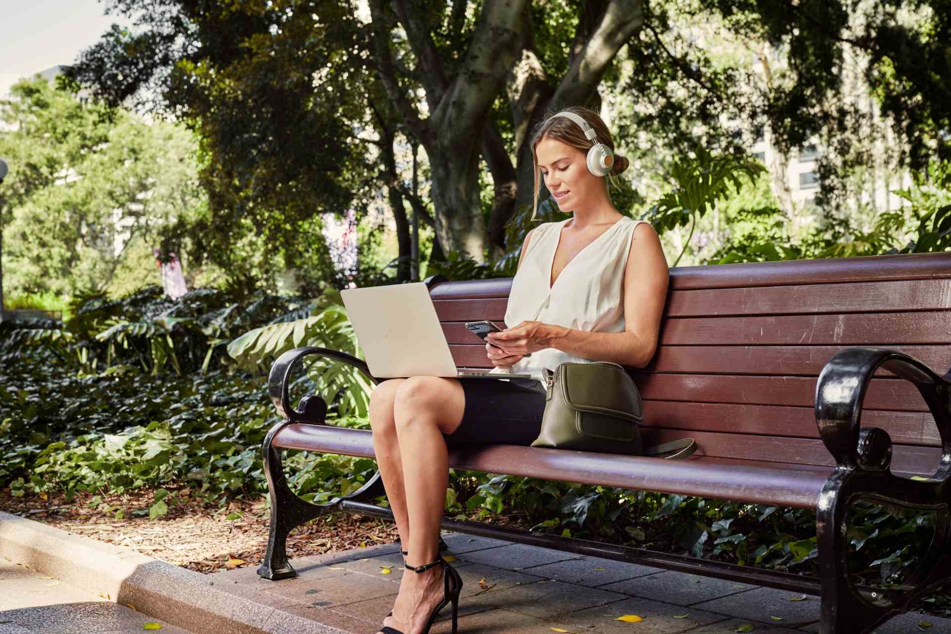 Learn New Skills Live with LinkedIn Learning Instructors